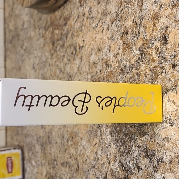 People's Beauty Frontliner mask + scrub - Picture 4 of 5